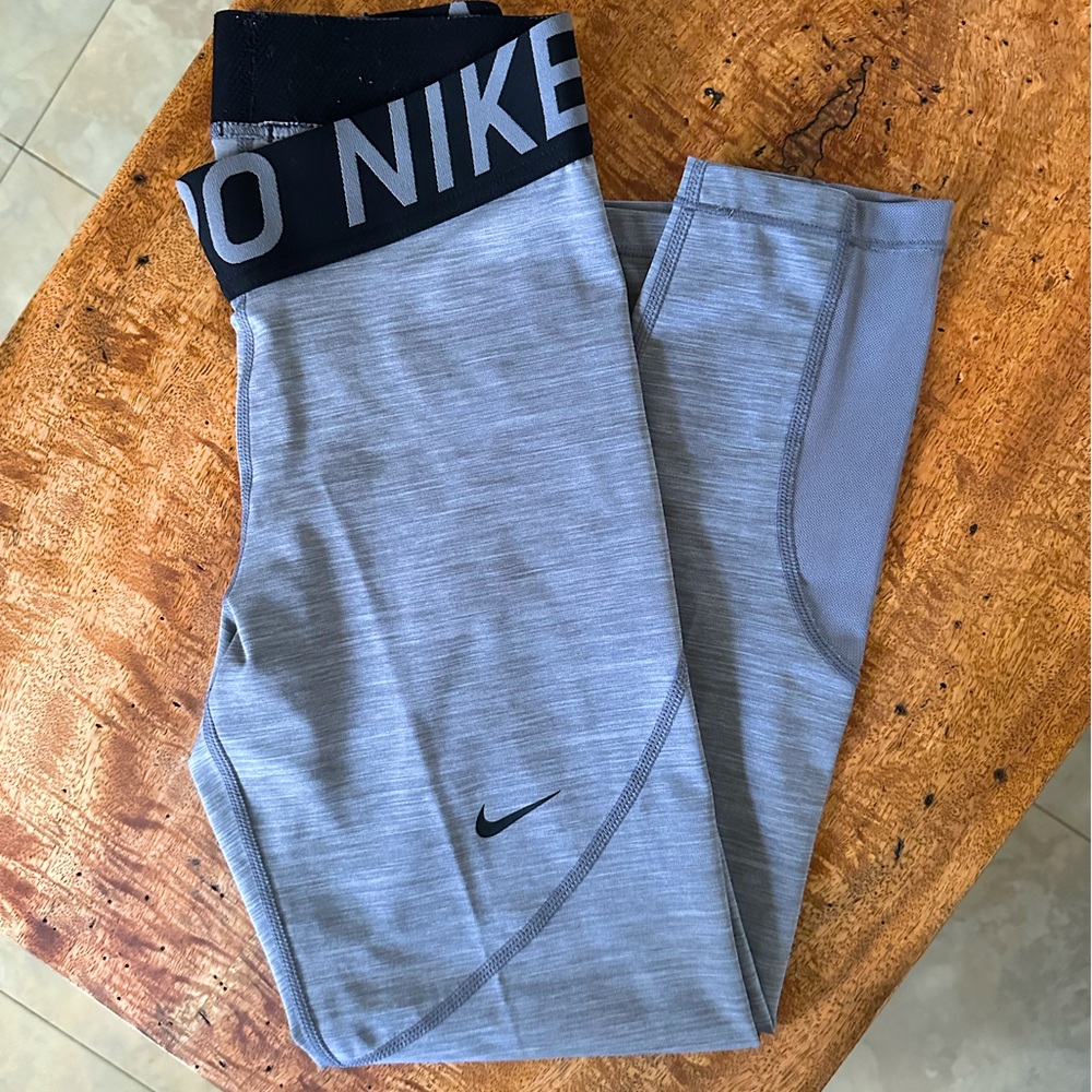 Nike Pro Leggings • Size Small